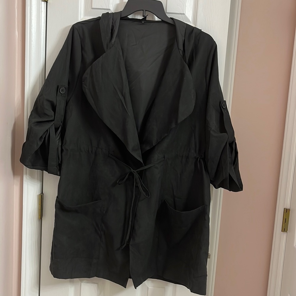 Lightweight black jacket